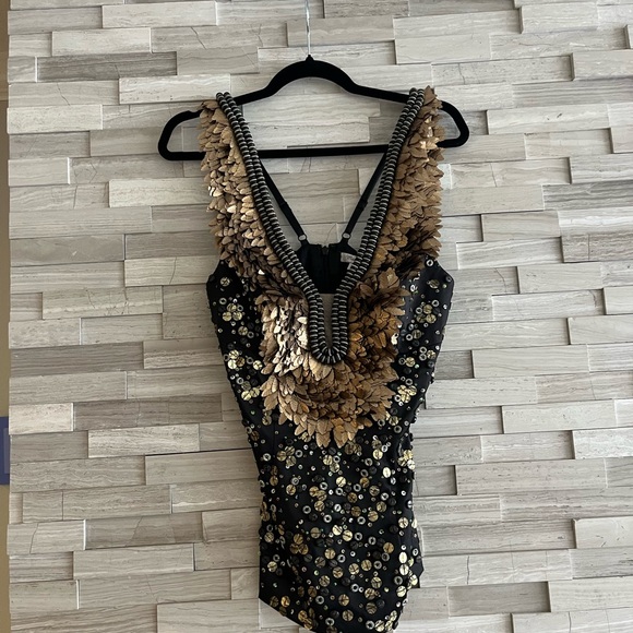 Elegant Black and Gold Sequin Blouse - Picture 1 of 5